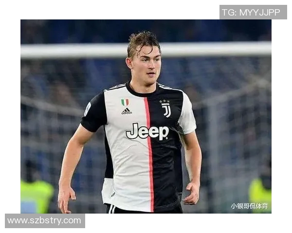 越南足球球星年薪曝光：顶级球员收入超百万美元引发热议