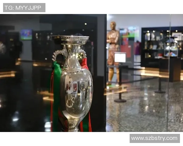 世界足球巨星雕像背后的雕刻艺术家与创作故事探秘